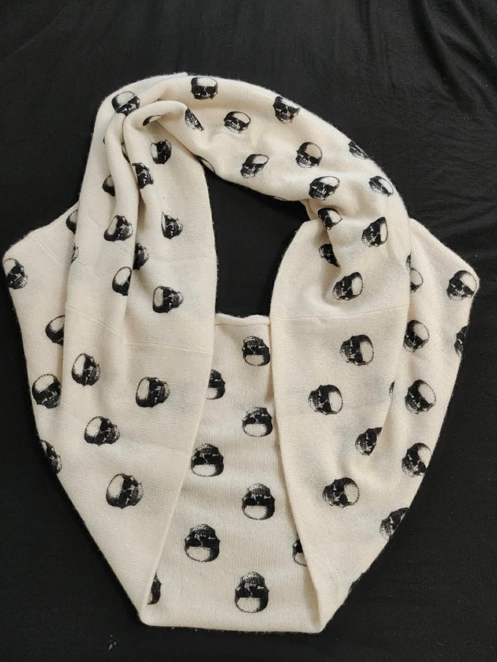 Skull Cashmere Black and Cream Skull Scarf worn once like new